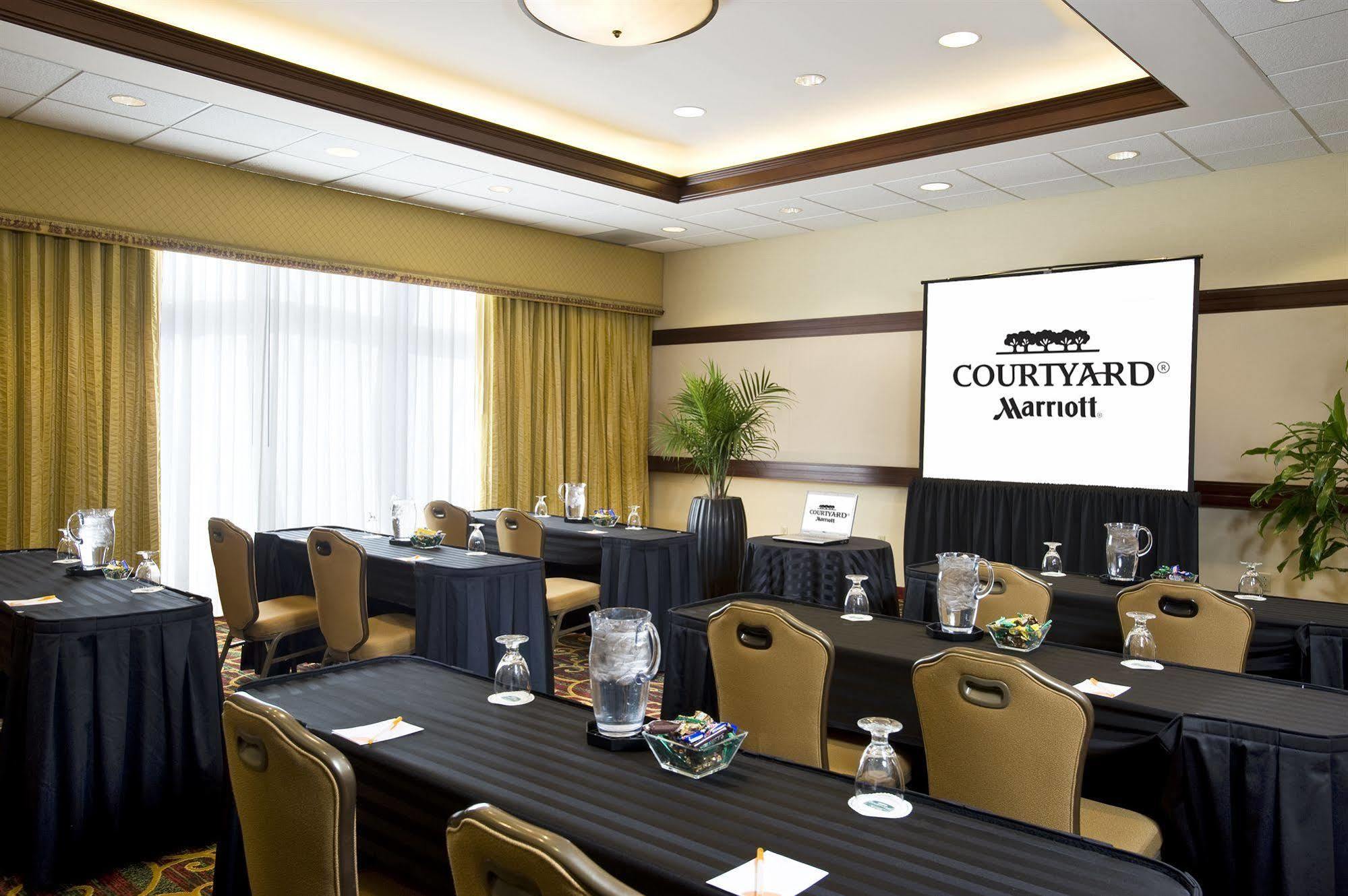 Courtyard By Marriott Tysons Mclean Hotel Tysons Corner Kemudahan gambar